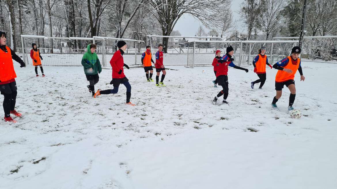 02.04.2022: Sieg der C2 im Schneespiel gegen SG Nordkreis LL