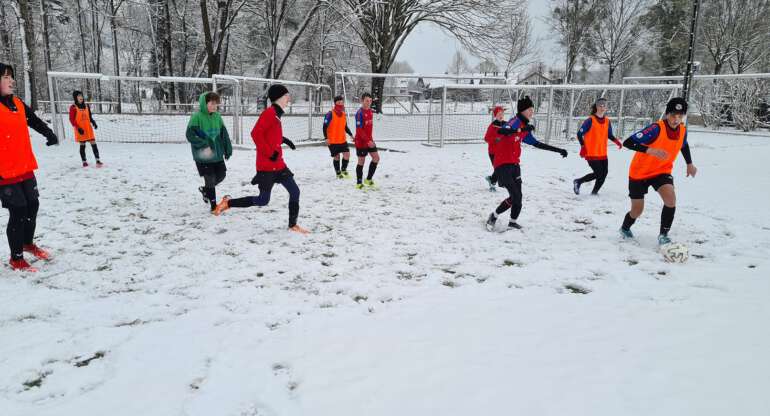 02.04.2022: Sieg der C2 im Schneespiel gegen SG Nordkreis LL